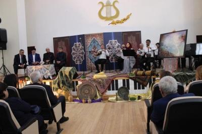 Uşaq İncəsənət Məktəbində Nəsiminin 650 illiyi ilə əlaqədar tədbir 