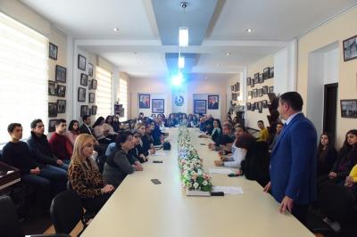 ADU-da “31 Mart Azərbaycanlıların soyqırımı” mövzusunda dəyirmi masa