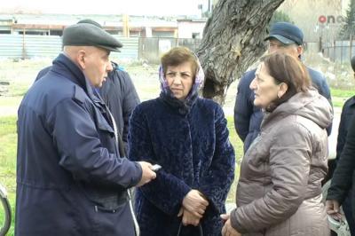 Sumqayıtdakı “Şərq bazarı”nın sahibkarları sökülən obyektlərinin bərpasını istəyirlər