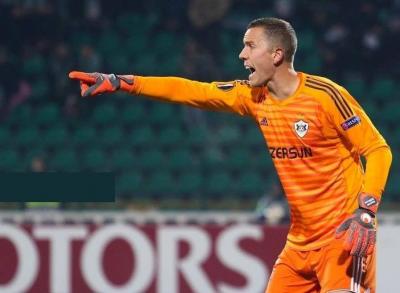 “Qarabağ” Messinin penaltisini qaytaran qapıçını göndərdi