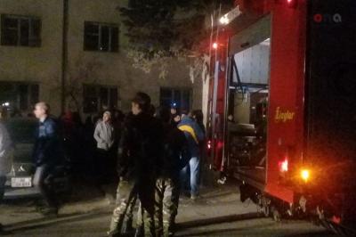 16 mərtəbəli binada baş vermiş yanğın söndürüldü - Yenilənib