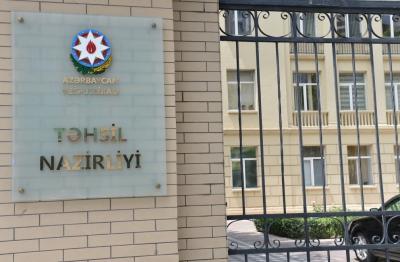 Nazirlik: "Ölkədə müxtəlif yollarla əldə olunmuş saxta xarici diplomlar aşkarlanır"