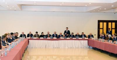 Din-media münasibətləri müzakirə olundu