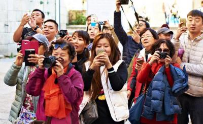 Çin və Yaponiyadan da turist axını artıb