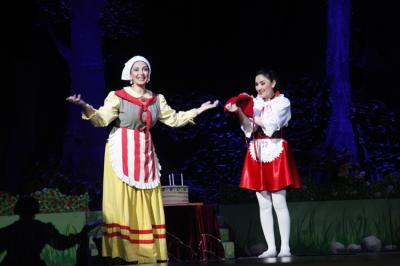 Musiqili Teatrda "Qırmızı papağ"ın premyerası olacaq