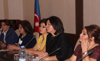 “Qadın seçicilər öz namizədlərini müəyyənləşdiriblər”