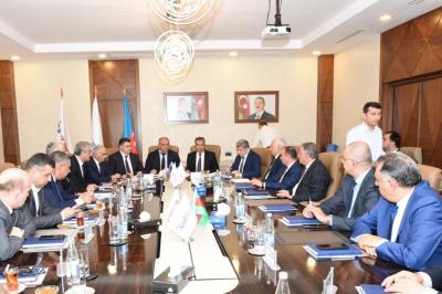 Media rəhbərləri "Azərenerji"nin fəaliyyəti ilə tanış olublar