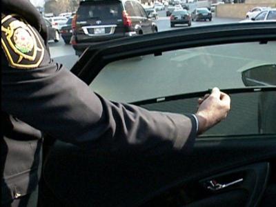 Deputat: “Avtomobillərə pərdə qadağası DYP ilə sürücünü qarşı-qarşıya qoyur”