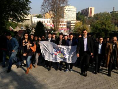 Azərbaycanın Ukraynadakı səfirliyində seçici aktivliyi qeydə alınıb (FOTO)