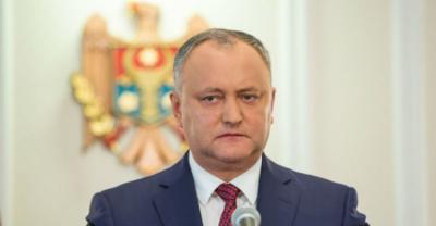 Moldova prezidenti istefaya getməyəcək