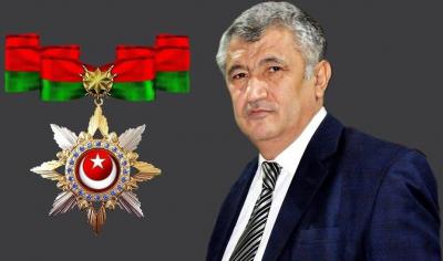 Qəşəm Nəcəfzadə Ukraynada ordenlə təltif edildi 