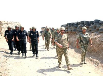 Zakir Həsənov cəbhə xəttində