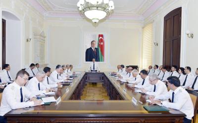 Baş Prokurorluqda geniş əməliyyat müşavirəsi