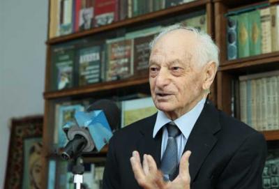 Tanınmış alim Pənah Xəlilov vəfat etdi