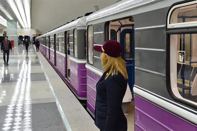 Bakı Metropoliteninə verilən elektrik xətlərində gərginlik düşdü, "Sahil” stansiyası işıqsız qaldı