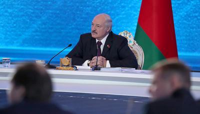 KİV: "Lukaşenko Putinə görə Polşaya getməyəcək"