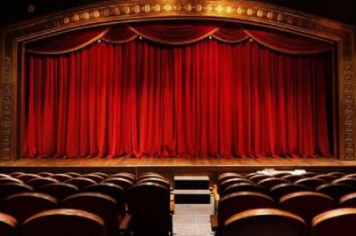 Yuğ Teatrı 31-ci teatr mövsümünə “Lənət” tamaşası ilə başlayır