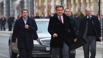 Saakaşvili ilə Tiflis meri ölkəni tərk edib