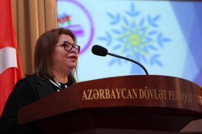 Dünyaya fərqli poetik baxış 