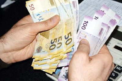Keçmiş hərbi qulluqçular və xüsusi rütbəsi olan polis əməkdaşlarının pensiyaları artırılacaq