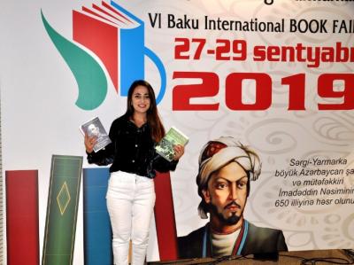 Kitab ətirli günlərdən qalanlar - Şahanə Müşfiqin reportajı 