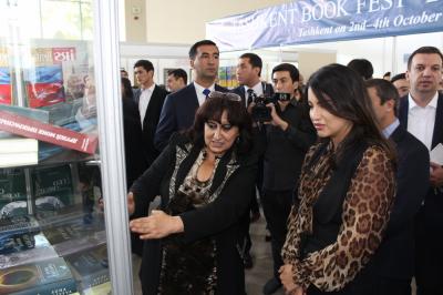 Azərbaycan Daşkənddəki beynəlxalq kitab sərgisində 