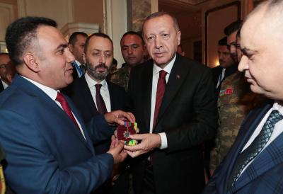 Türkiyə prezidenti "Qardaşlığımız əbədidir" QHT Koalisiyasının üzvlərilə görüşdü