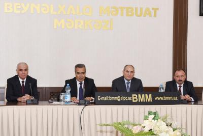 Birgə yazı müsabiqəsinin qalibləri mükafatlandırılıb