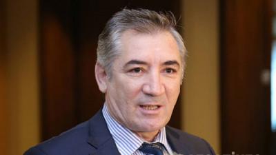 “Bəzən radio aparıcıları çox yersiz hərəkətlər edirlər”