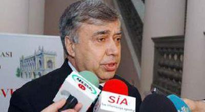 Adil Qəribov: “Azərbaycanın nüvə proqramı qəbul edilməlidir”
