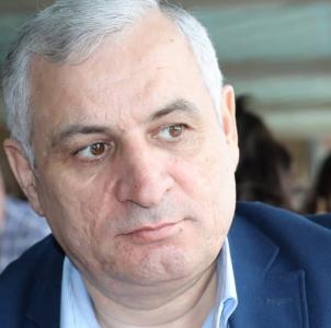 Bir azadlıq əfsanəsi