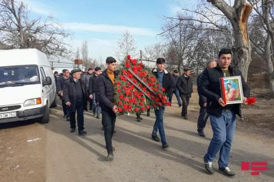 Tovuzda qətlə yetirilən 10 yaşlı Nərmin dəfn edilib