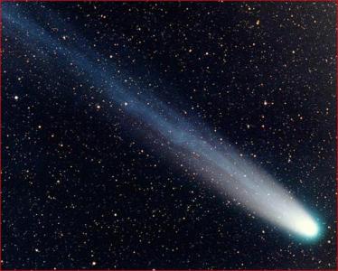 XXI əsrin ən nəhəng kometi Günəşə yaxınlaşır