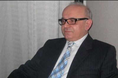 Mirzə Xəzər vəfat edib