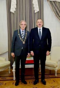 Polad Bülbüloğlu: "Bu, mənim üçün çox böyük mükafatdır"