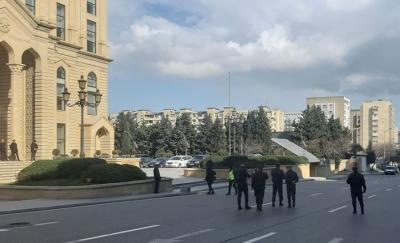Mətbuat Şurası MSK-nın qarşısında keçirilmiş icazəsiz aksiyada monitorinq aparıb