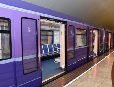 Metroda 3 stansiyanın fəaliyyəti dayandırıldı, sərnişinlər təxliyə olunur - Yenilənib