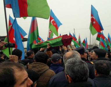 Erməni təxribatı nəticəsində şəhid olan hərbçi dəfn olunub -  Yenilənib