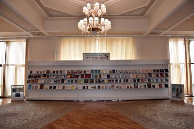 Milli Kitabxanada "Azərbaycan teatrı bu gün" adlı kitab sərgisi açılıb