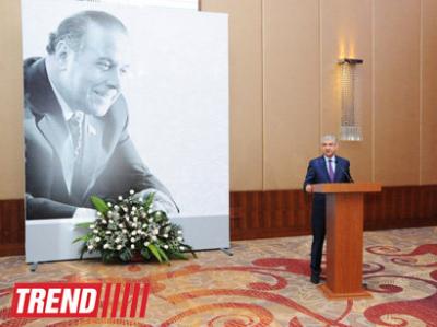 Əli Əhmədov: "Heydər Əliyev həmişə ədalətli qərarlar verib"- Fotolar