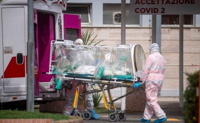 İtaliyada son sutkada 683 nəfər koronavirusdan ölüb