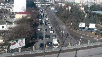 “20 Yanvar”a gedən yol bağlandı