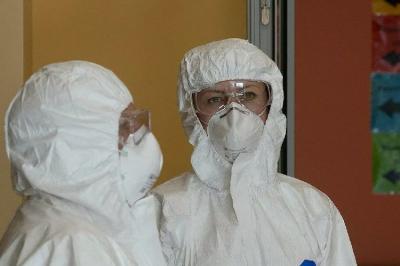 Gürcüstanda 10 tibb işçisində yeni növ koronavirusa yoluxma təsdiqlənib.