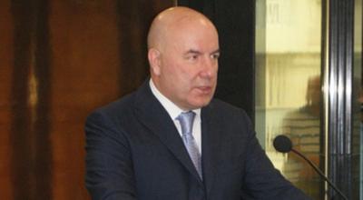Elman Rüstəmov: "Atabank" və "Amrah Bank"ın problemləri yeni deyil"