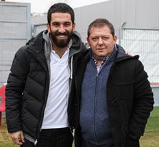 Fransa və İspaniya azərbaycanlı futbolçuları gözləyir