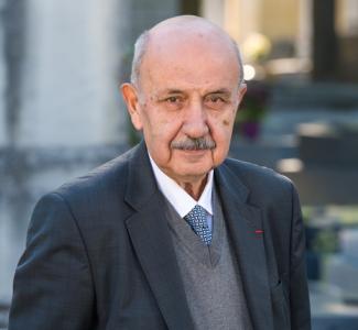 "Şirməmməd Hüseynov mükafatı"nın ilk qalibi Ramiz Abutalıbov oldu