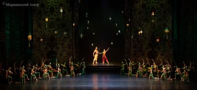 "1001 gecə" baleti Mariinski Teatrının səhnəsində