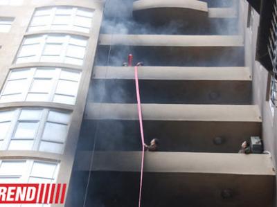 Bakıda çoxmərtəbəli binadakı yanğın söndürülüb