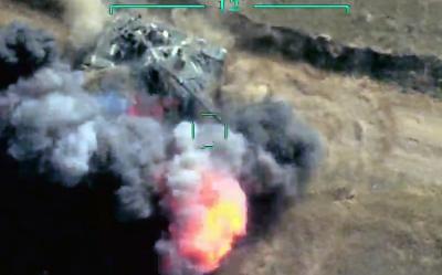 Tonaşendə düşmənin iki tankı vuruldu - Video