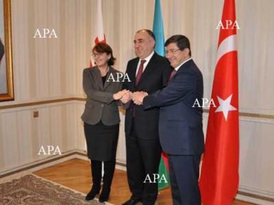 Azərbaycan, Gürcüstan və Türkiyə xarici işlər nazirləri birgə Bəyannamə qəbul ediblər